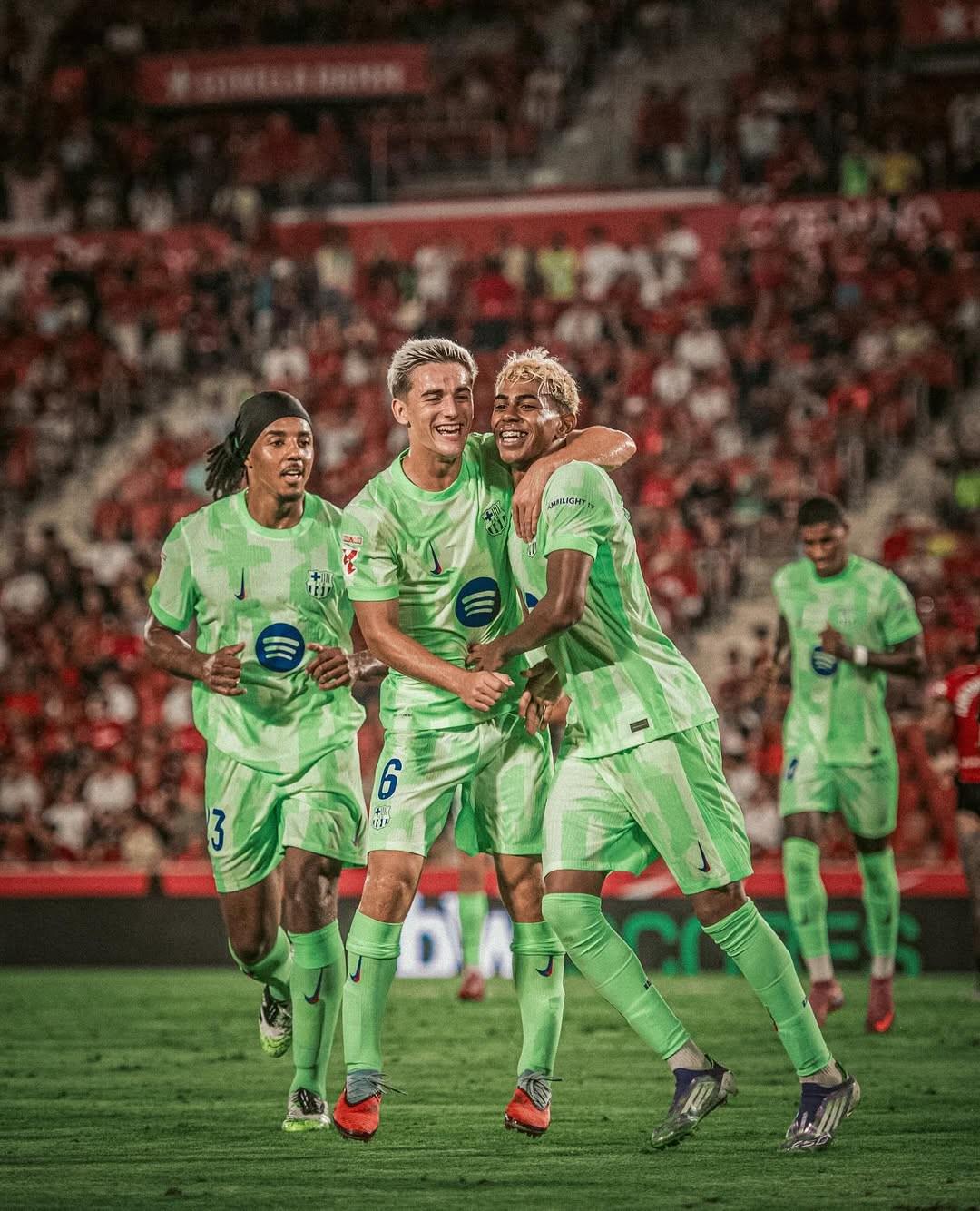 选为本场比, 当选为全场