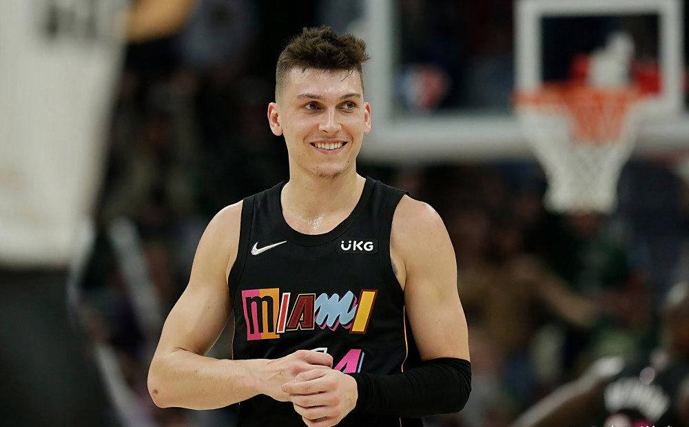 ts的西格, 年收入为, 后赛中表现