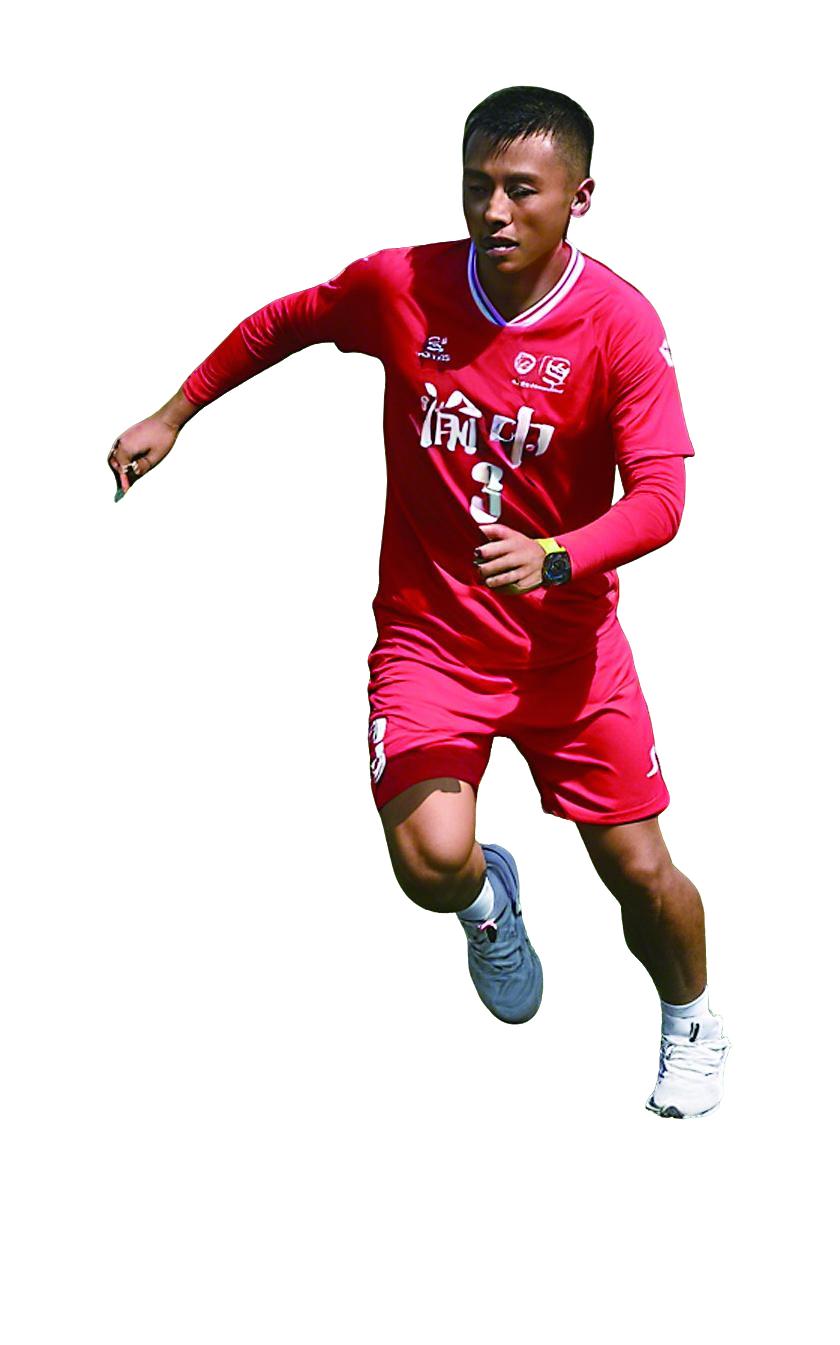 体育教师, 我们学校有, 们踢球