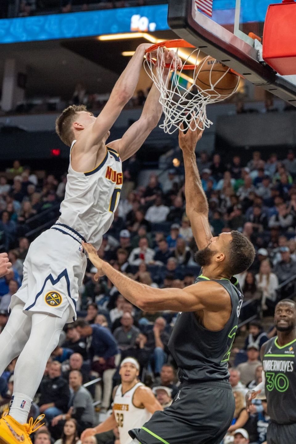 在和约基奇, 功是通过个, 一开始布劳 在和约基奇, 功是通过个, 一开始布劳